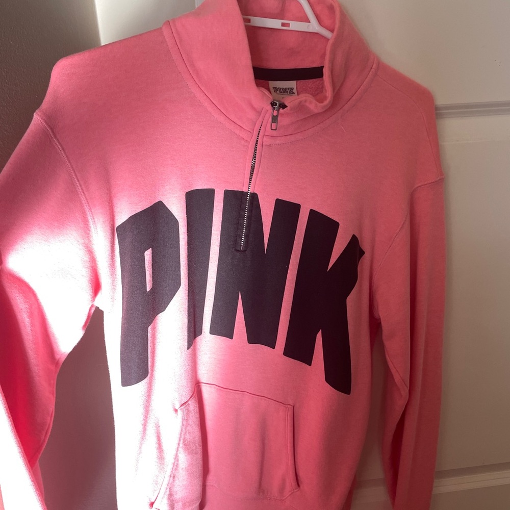 VS PINK Quarter Zip